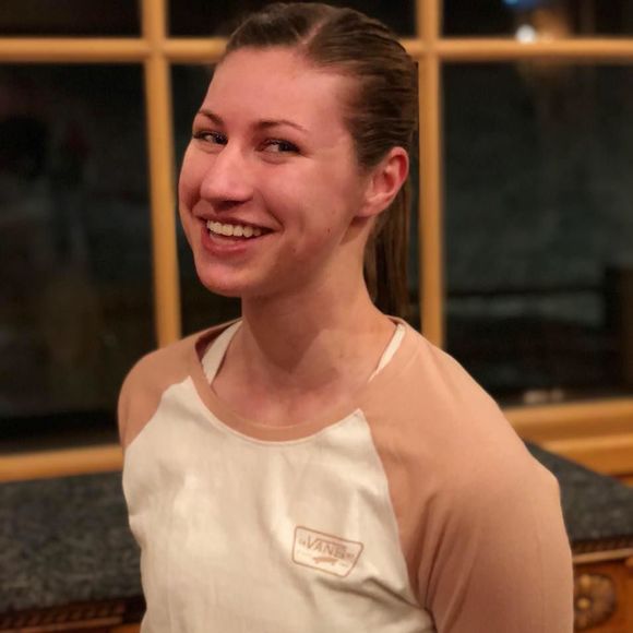 Meet your Posher, Madi - Picture 1 of 1